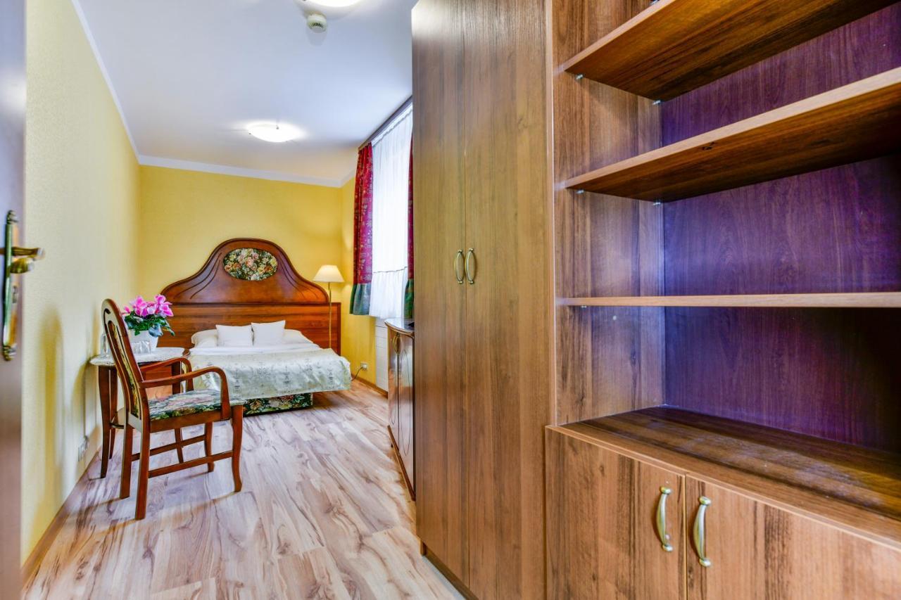 Apartamenty Sobieski Kolobrzeg Exterior photo